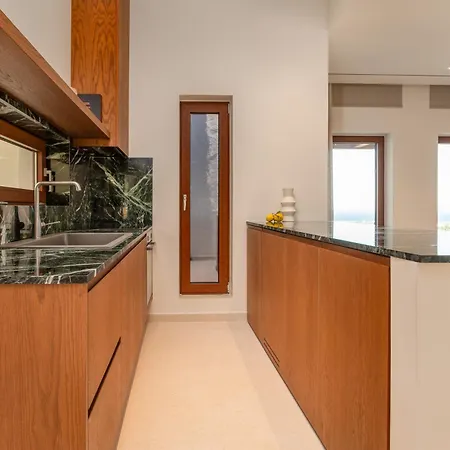 Noema Luxury Retreat - Adults Only *