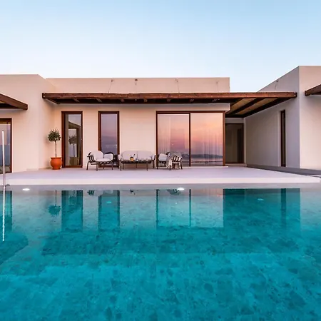 Noema Luxury Retreat - Adults Only * Asfendiou