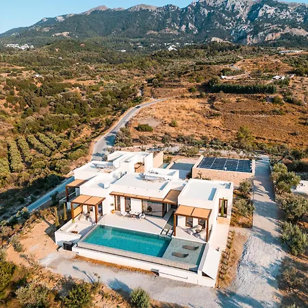 Вилла Noema Luxury Retreat - Adults Only