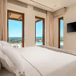 Noema Luxury Retreat - Adults Only