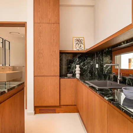 Noema Luxury Retreat - Adults Only *